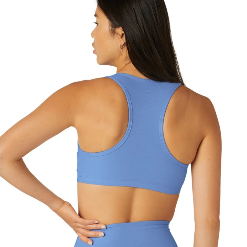 Beyond Yoga Lift Your Spirits Bra - NWOT Periwinkle color! Never worn!